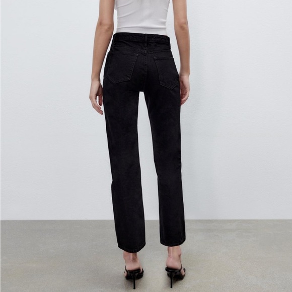 Zara Straight Leg Jeans Black - Picture 3 of 13